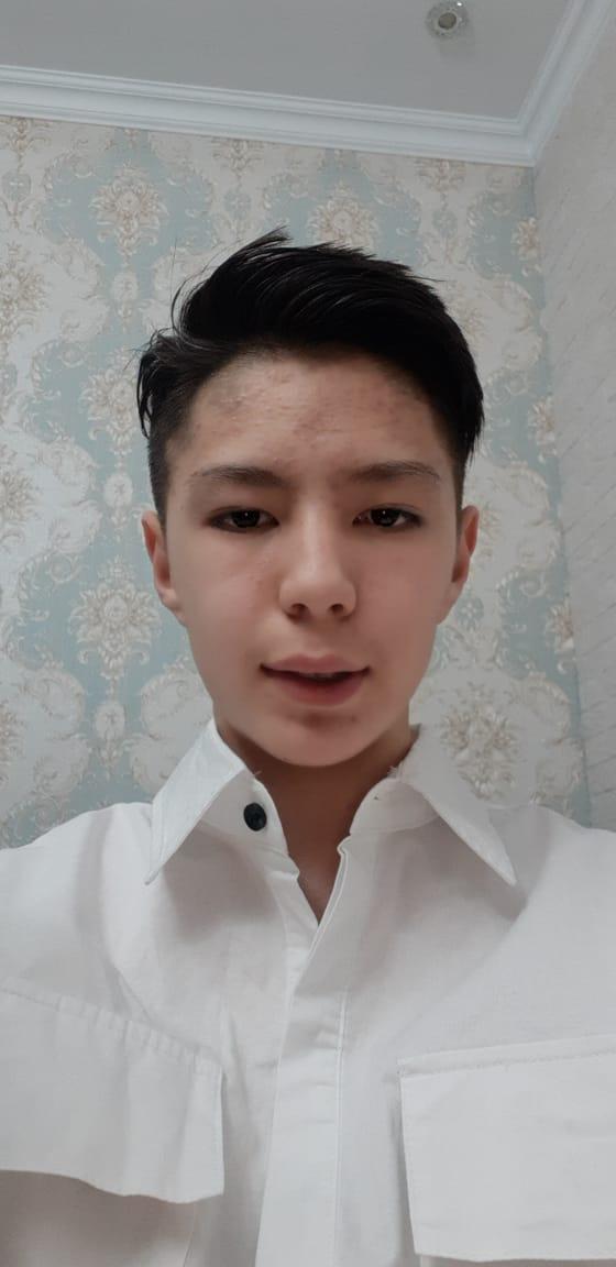 8Б сынып оқушысы Жұмағали Али.Оқу озаты.Халықаралық ПОНИ(Пойми!Открой! Найди!Исследуй!)байқауының жүлдегері.5-8 сынып оқушылар арасында баскетболдан аудан біршілігінде үздік қорғаушы болған.Республикалық қашықтық  олимпиадасында орыс тілі пәнінен ll